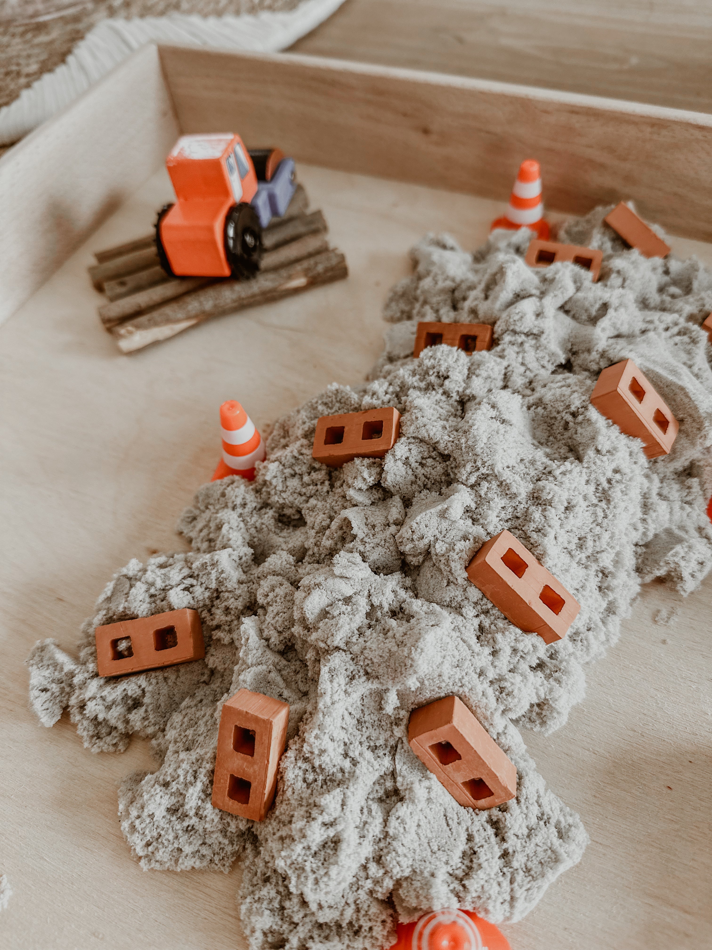 π§π¦Ίπ§± mini bouwwerf sensory box π§±π¦Ίπ§