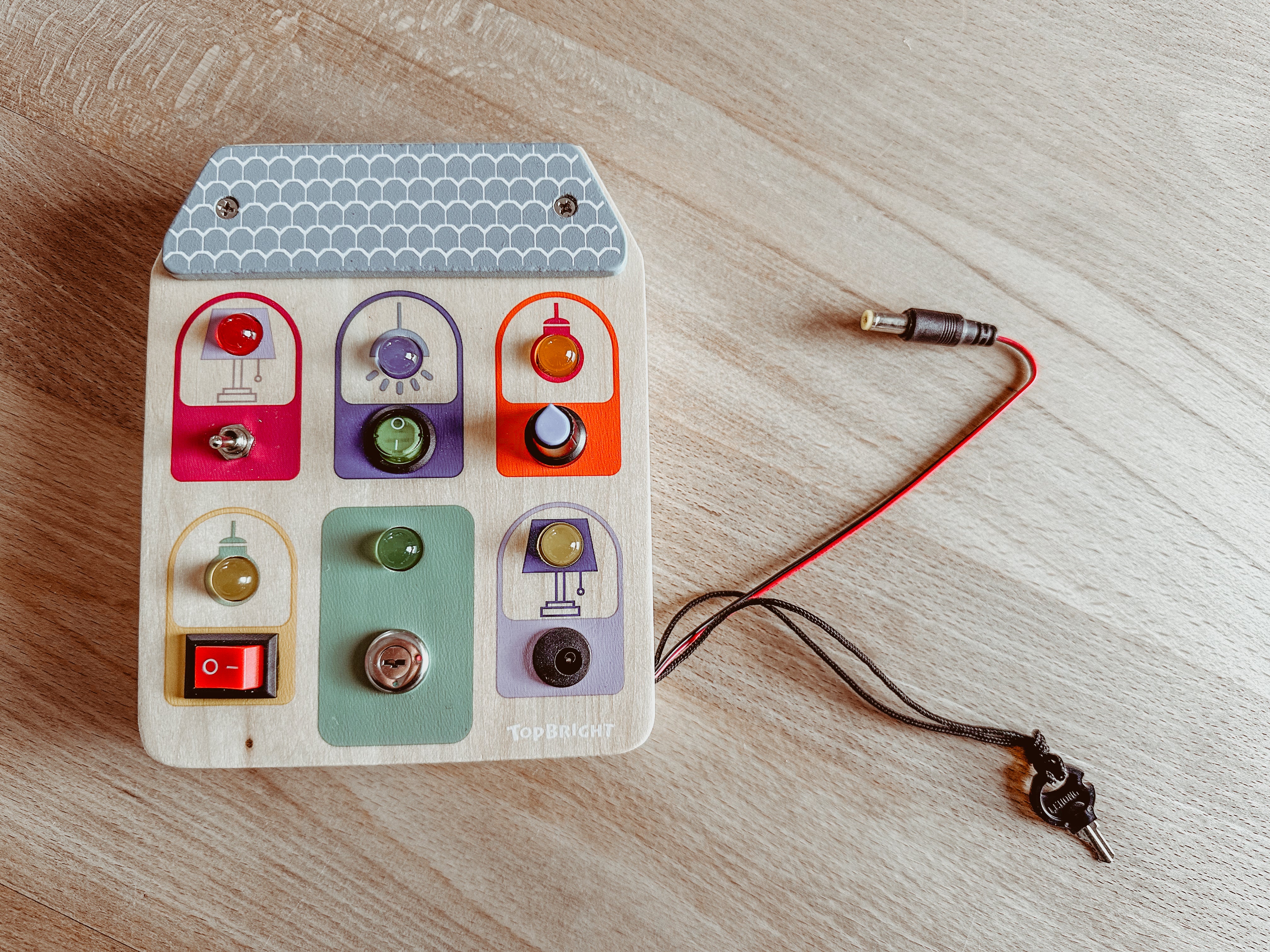 Busy board 💡 lichtknopjes