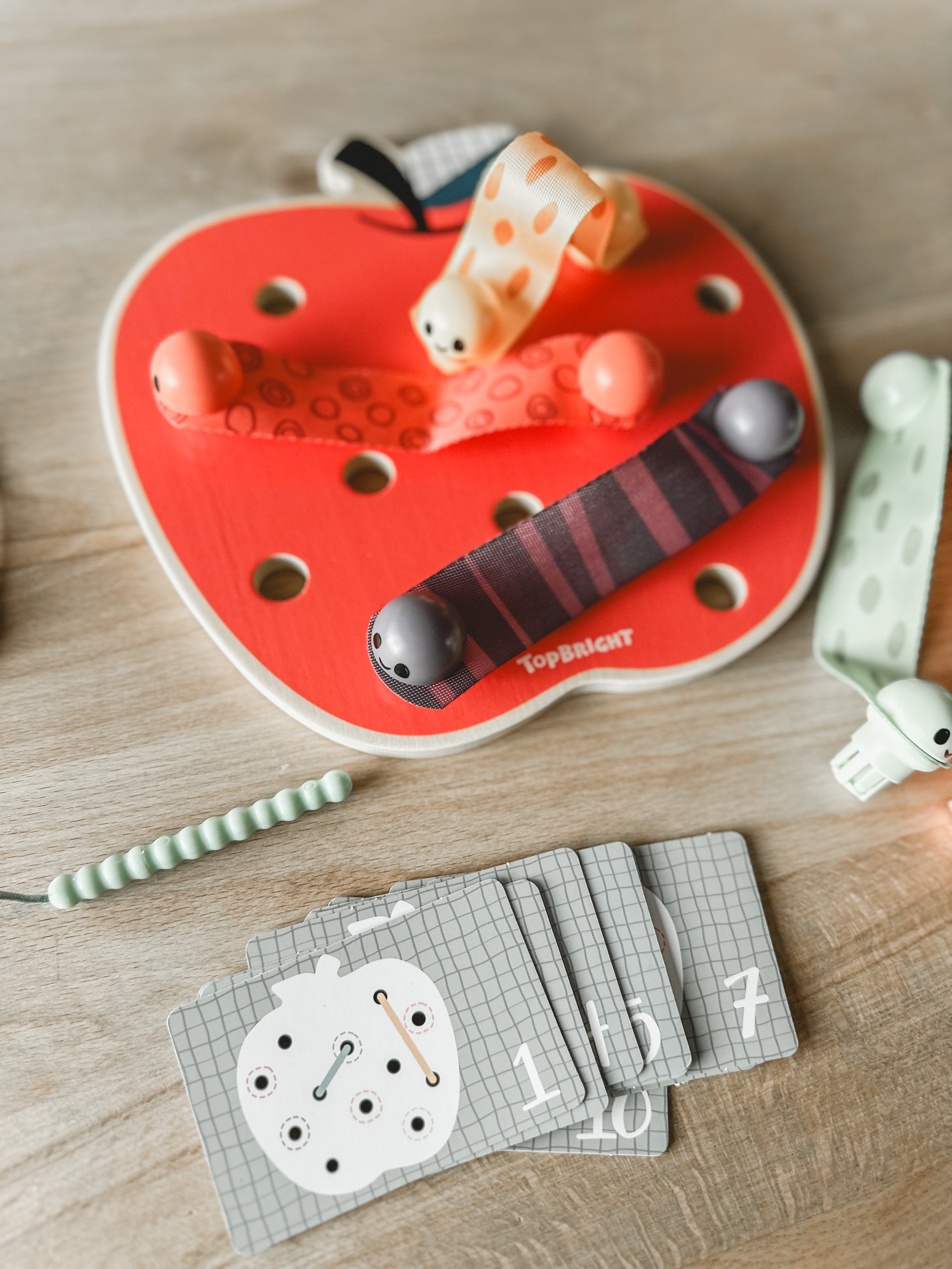 🍎 Appel-worm 🐛 -montessorispel 🍎