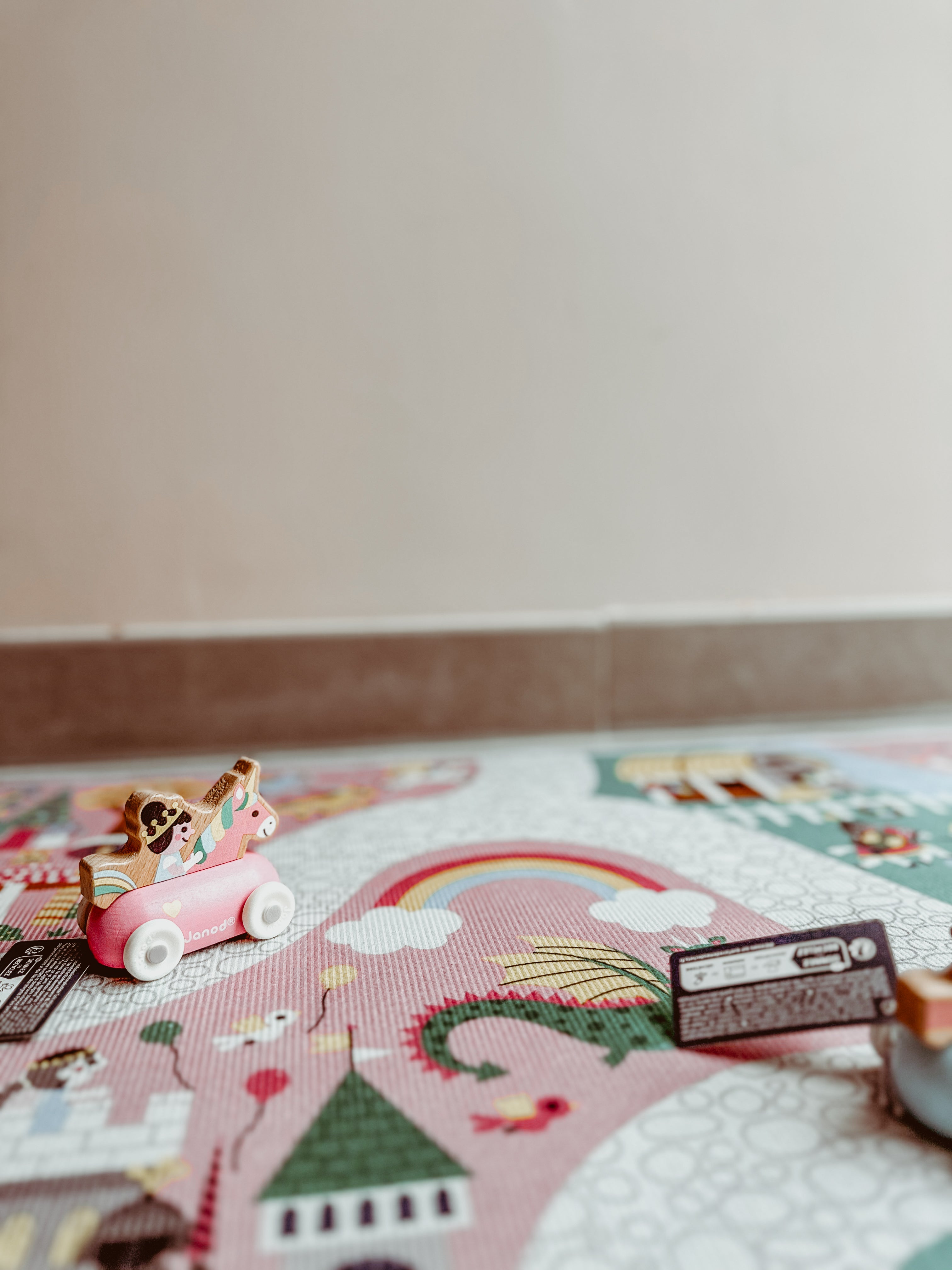 Janod • cross roads • speelmat 🚗