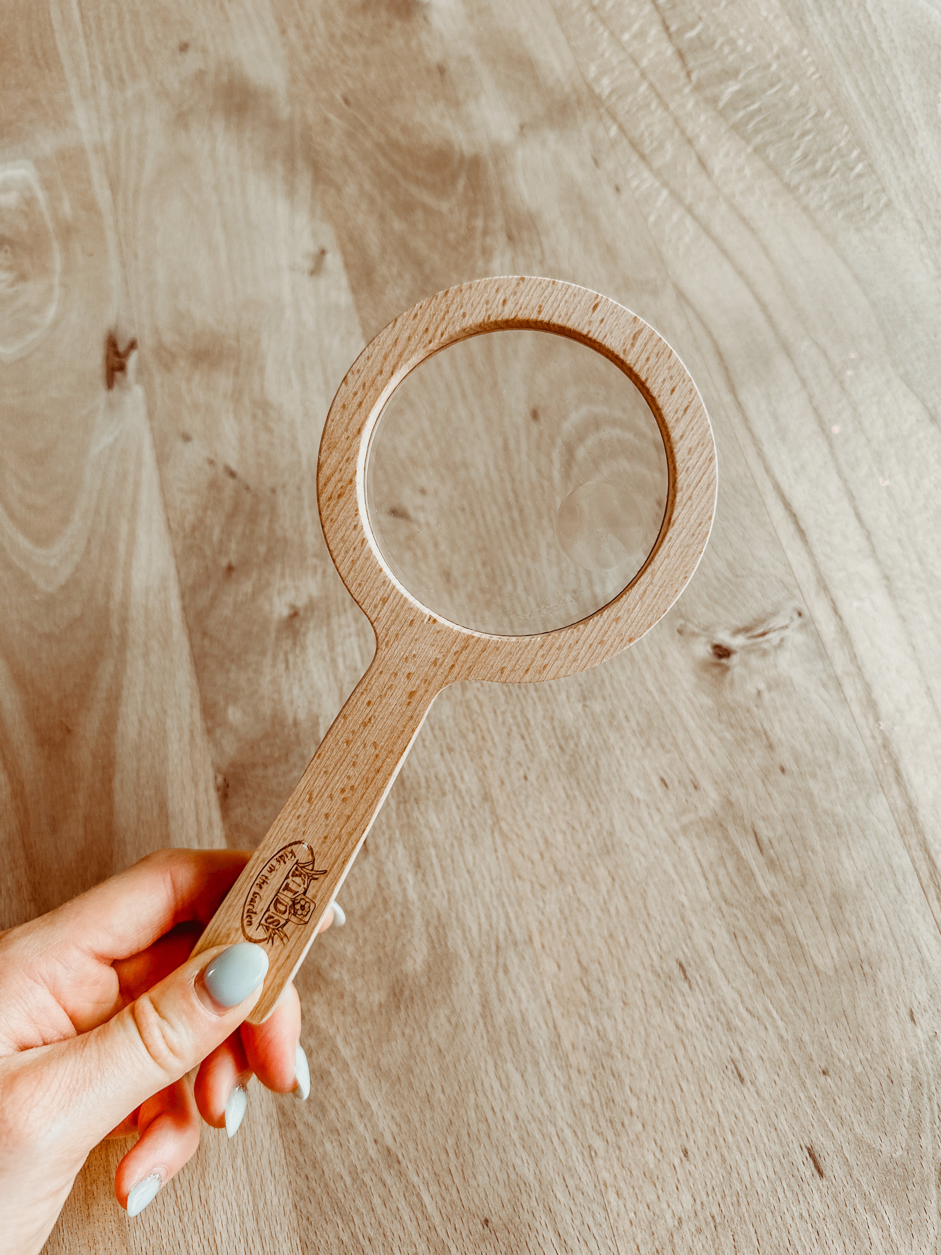 Houten vergrootglas 🔍