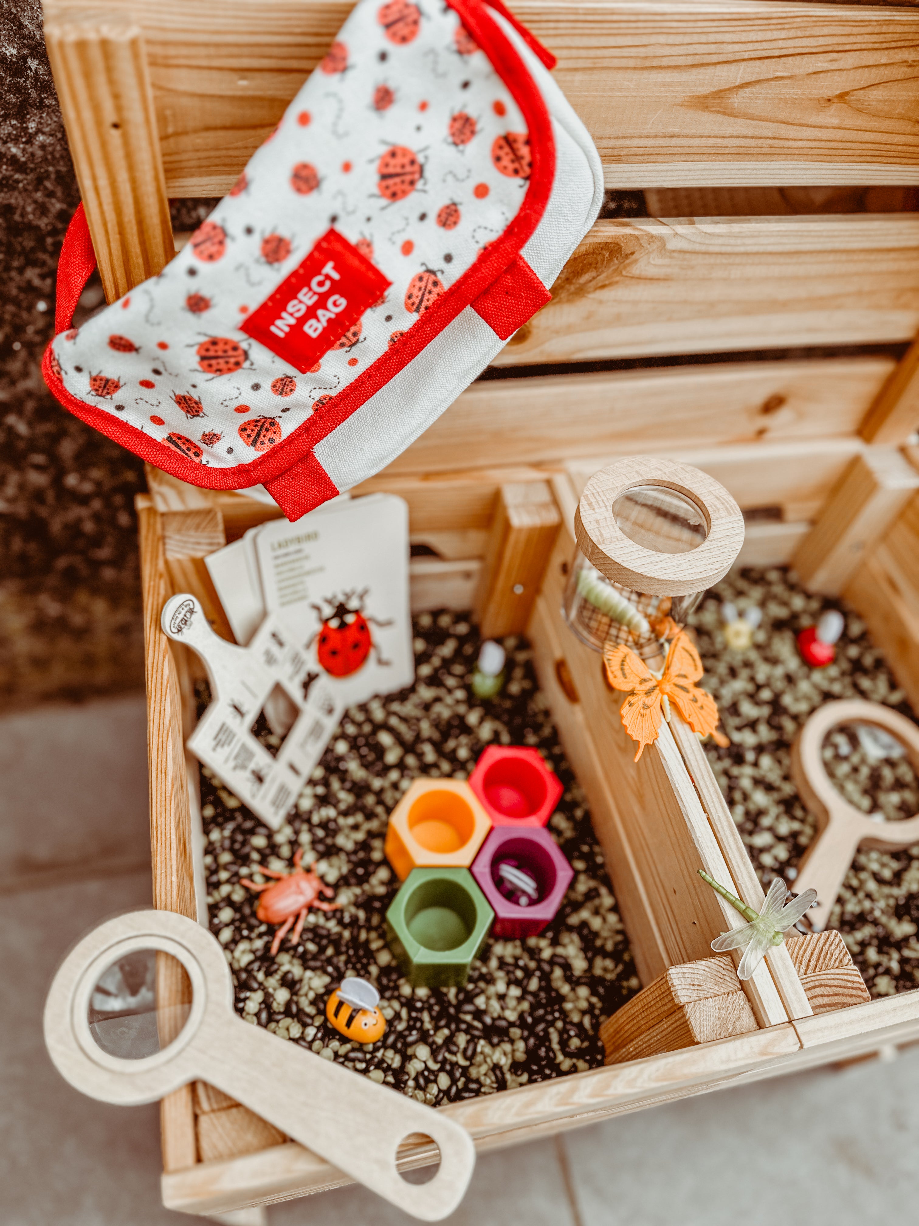 🐝 🔎 🐞 BUSY BEE ONTDEKBOX 🐞🔍🐝