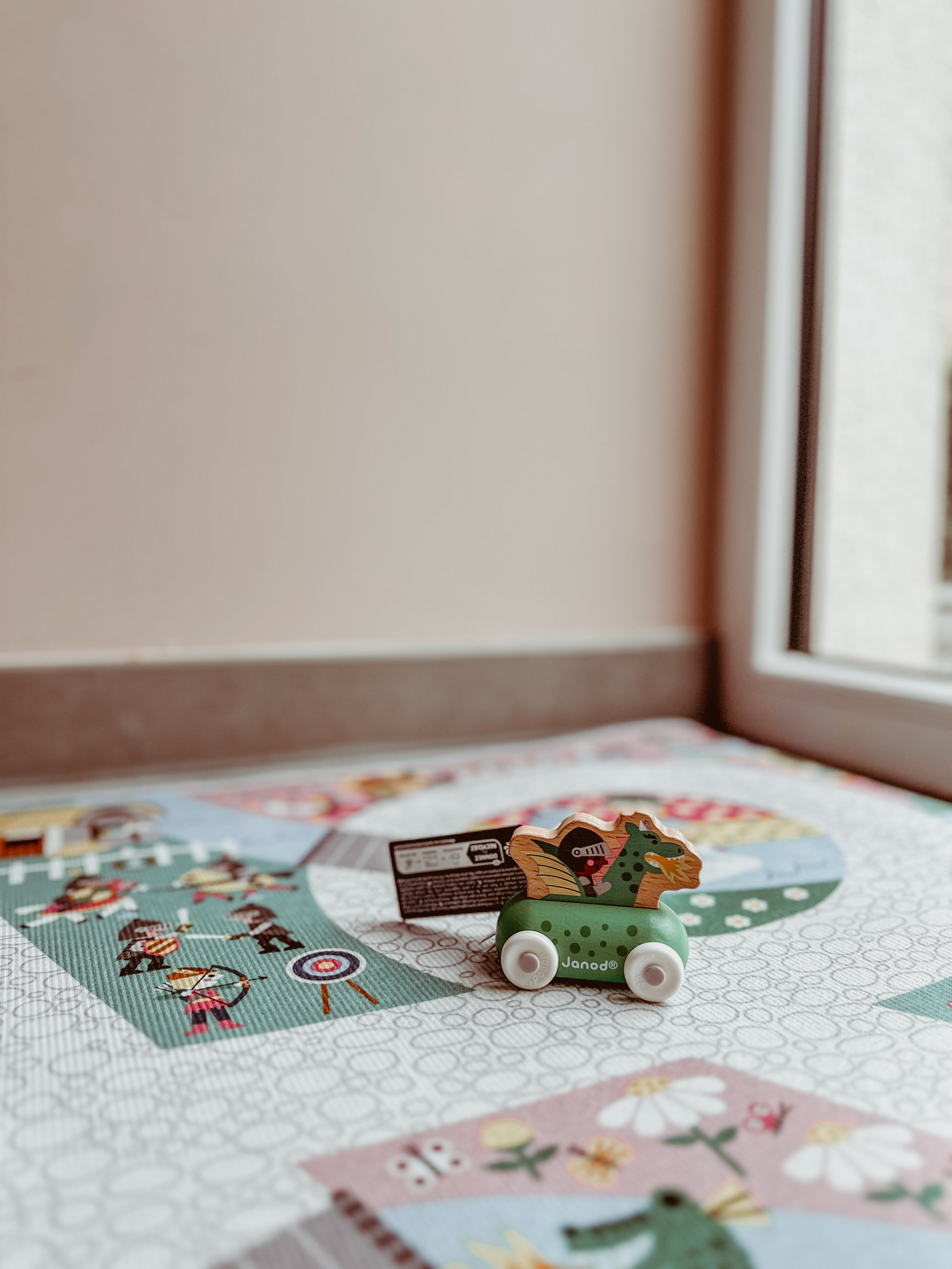 Janod • cross roads • speelmat 🚗