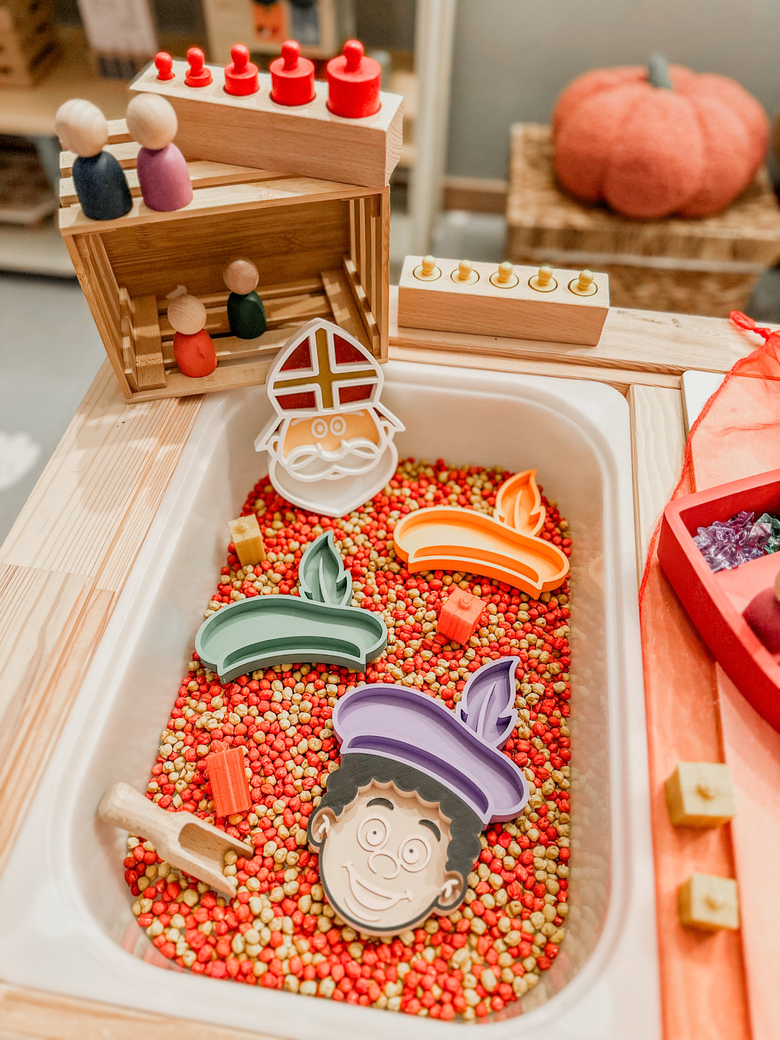 Vulvormen Pietjes: thema Sinterklaas 🔴🟡