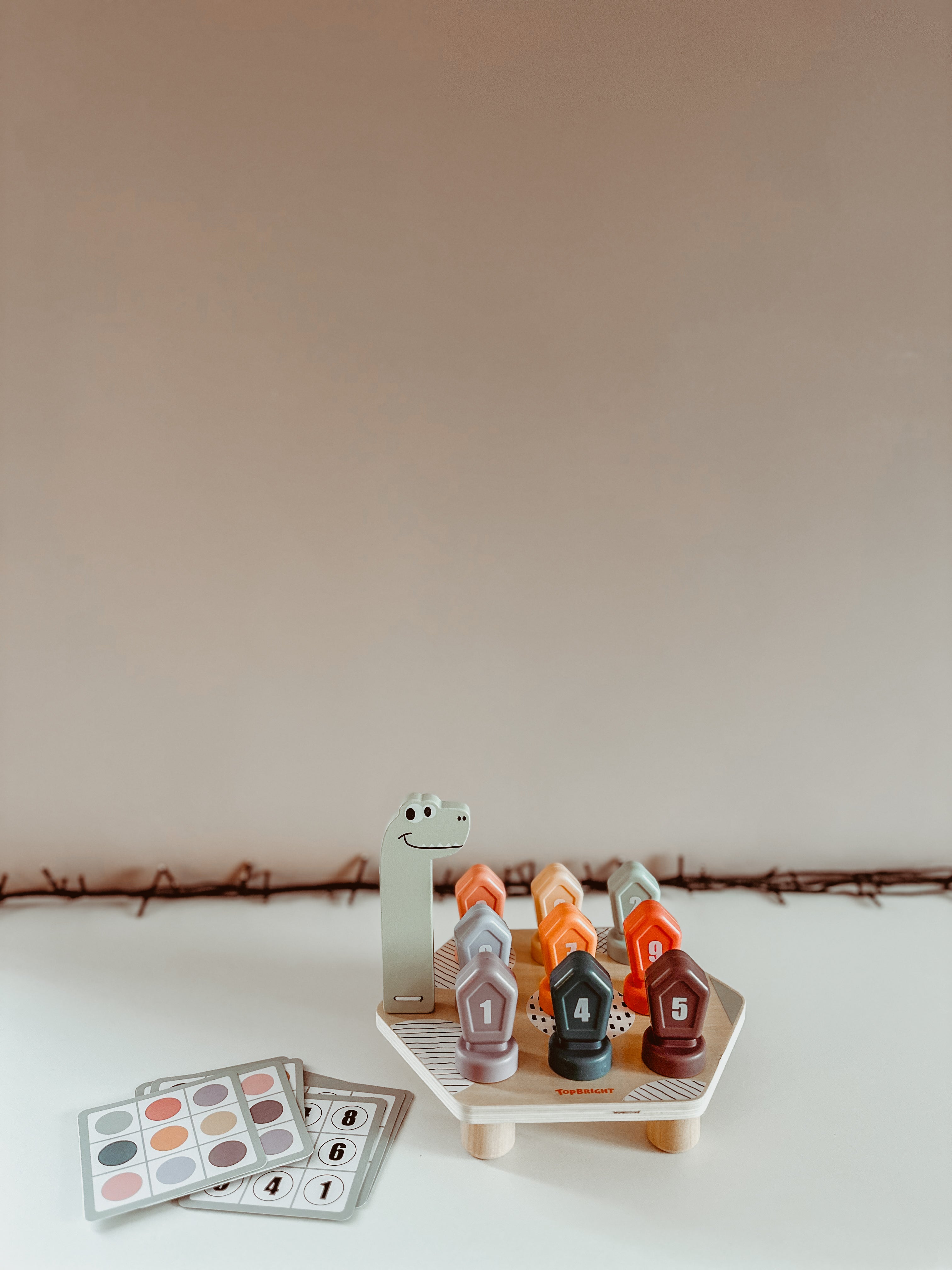 🦖Top Bright: Happy dino twist 🦕