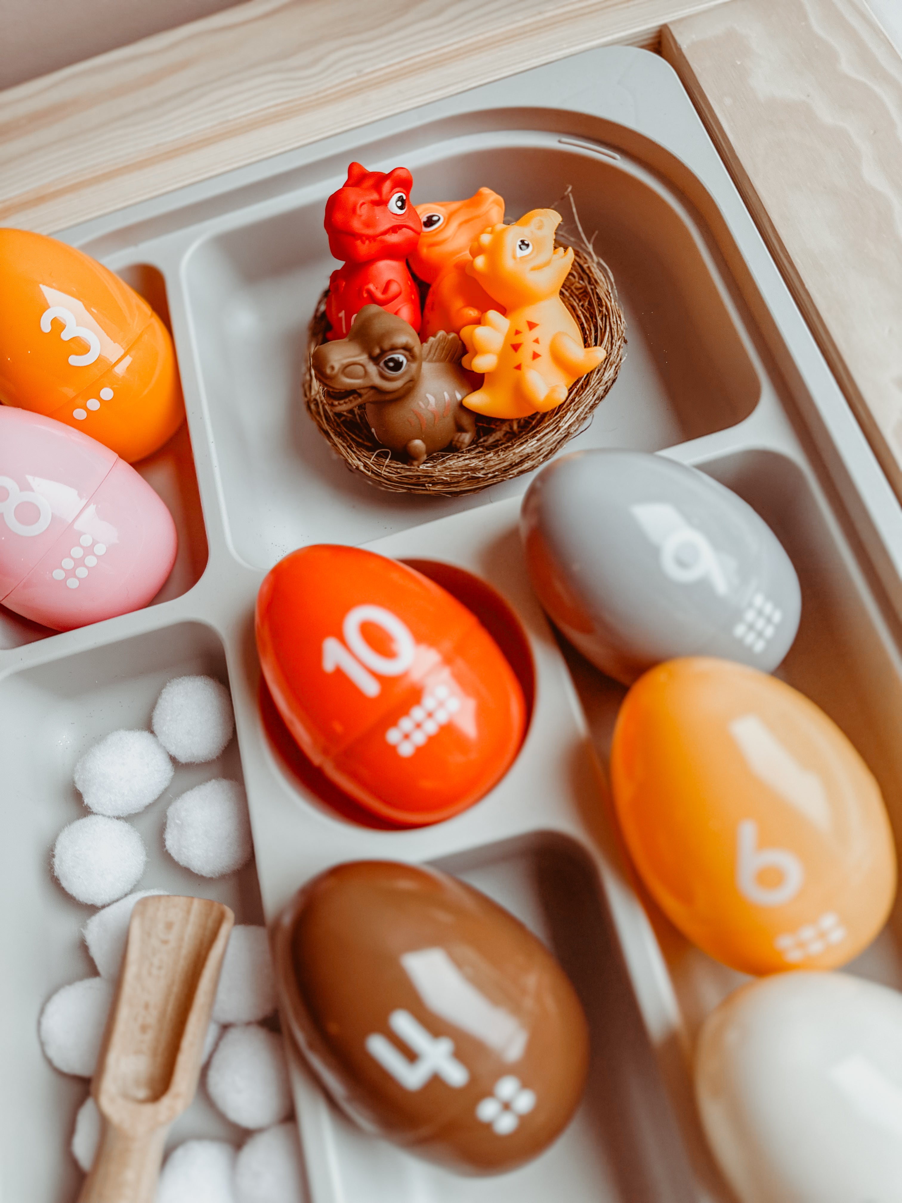 🦖 Mini dino sensory box 🦖