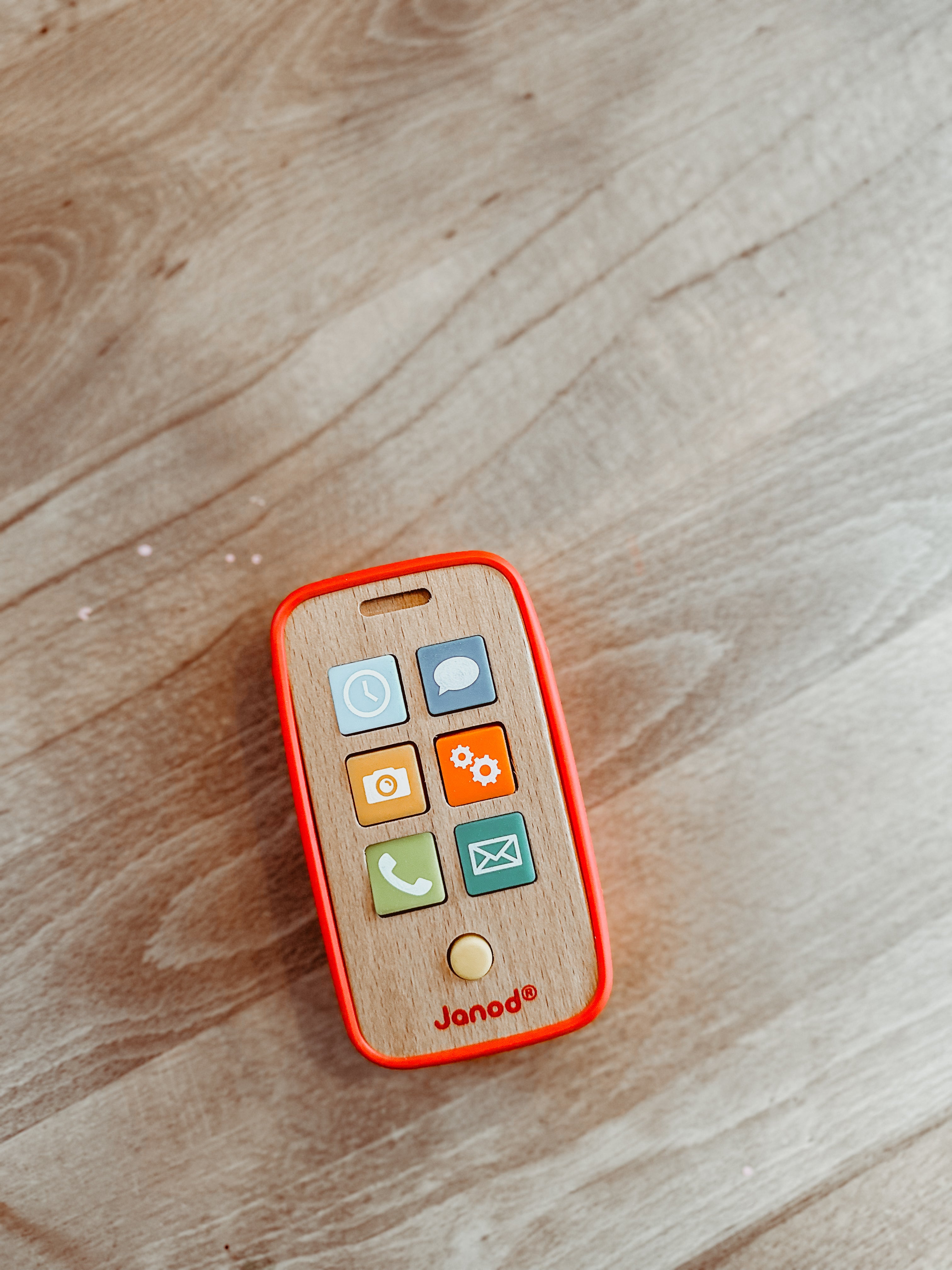 📲 Janod: telefoon met geluid 🎶