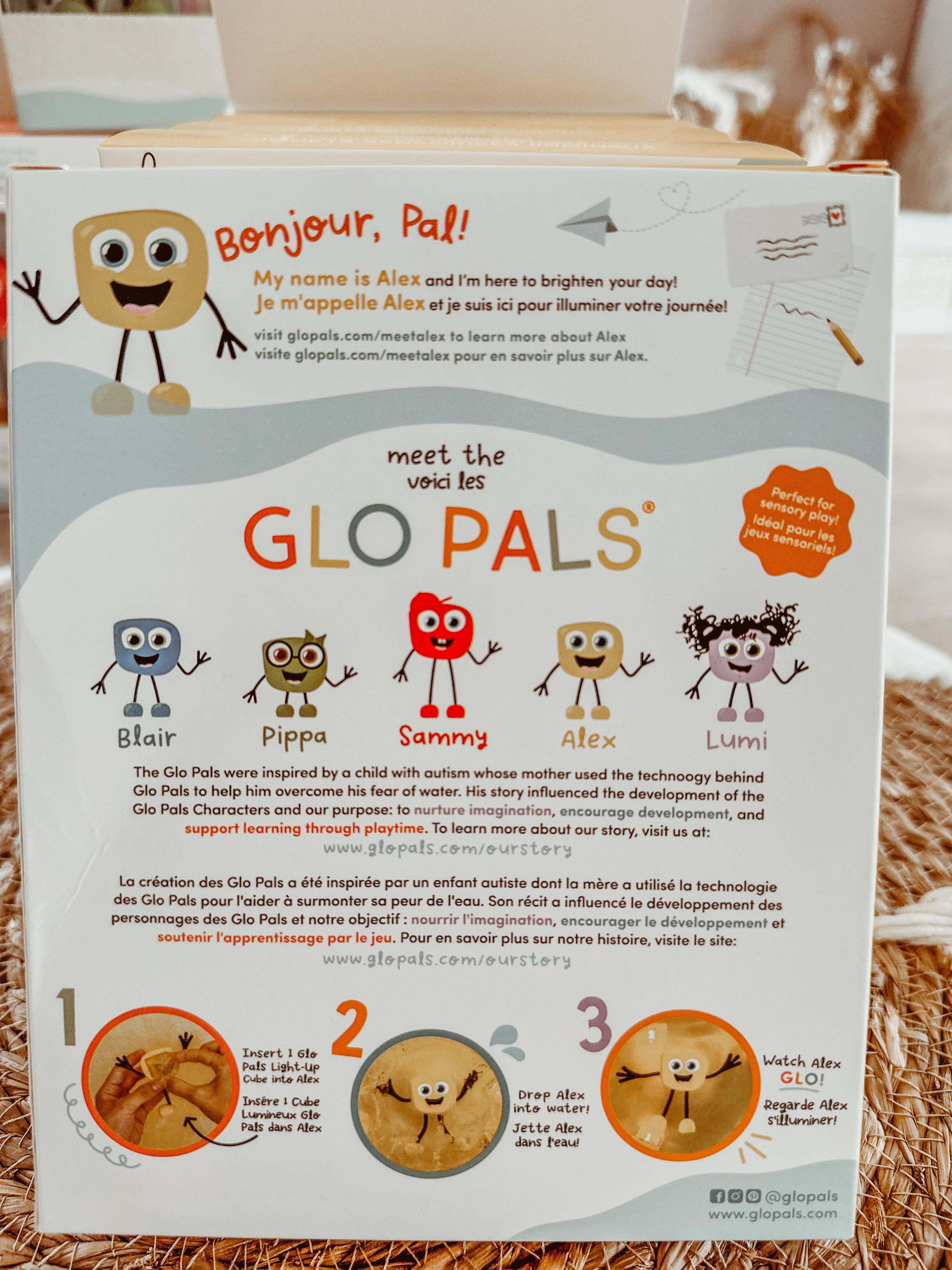 ✨🧊 glo pals 🧊✨