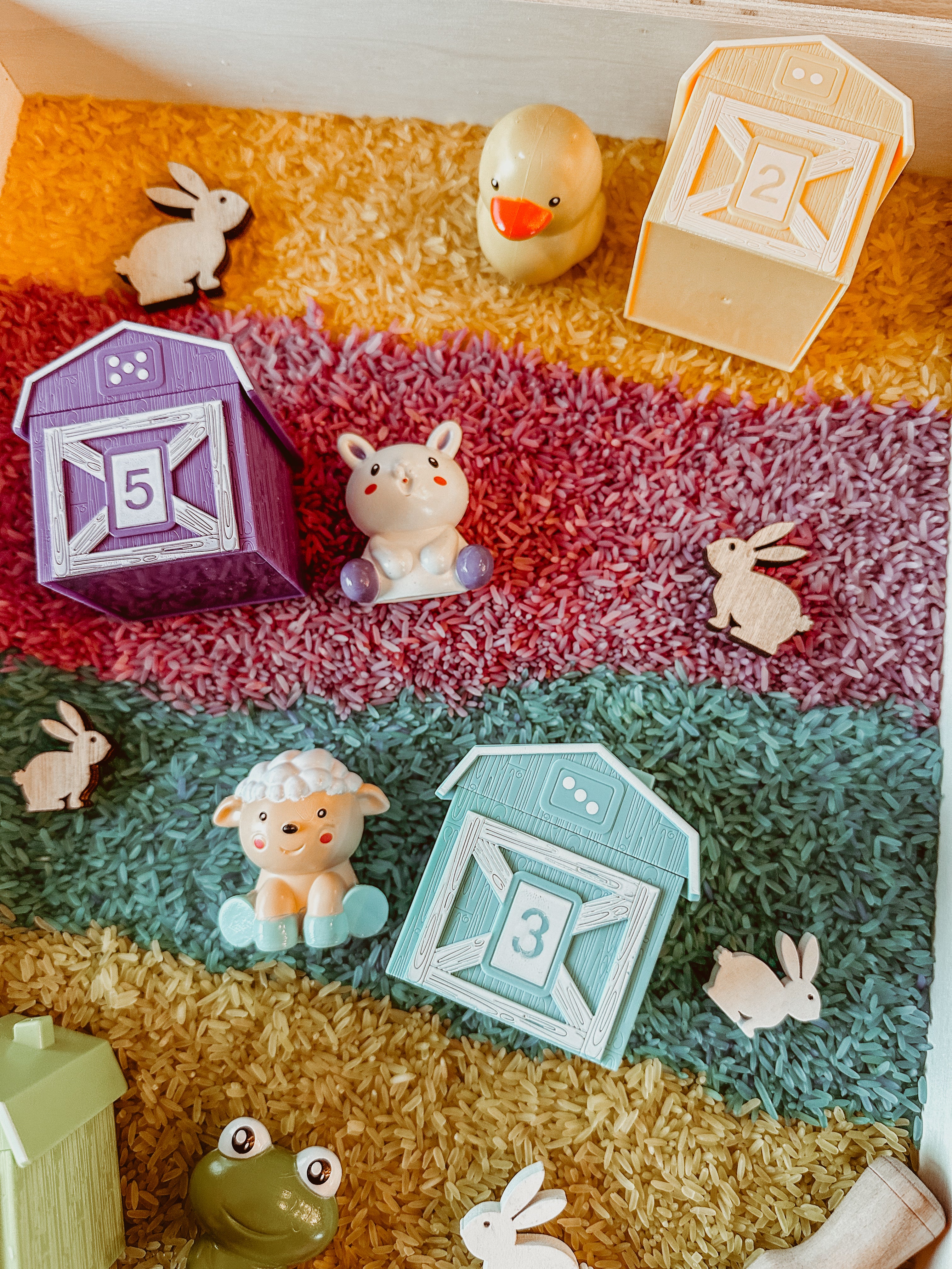 👀🎁 PEEKABOO SENSORY BOX 🎁👀