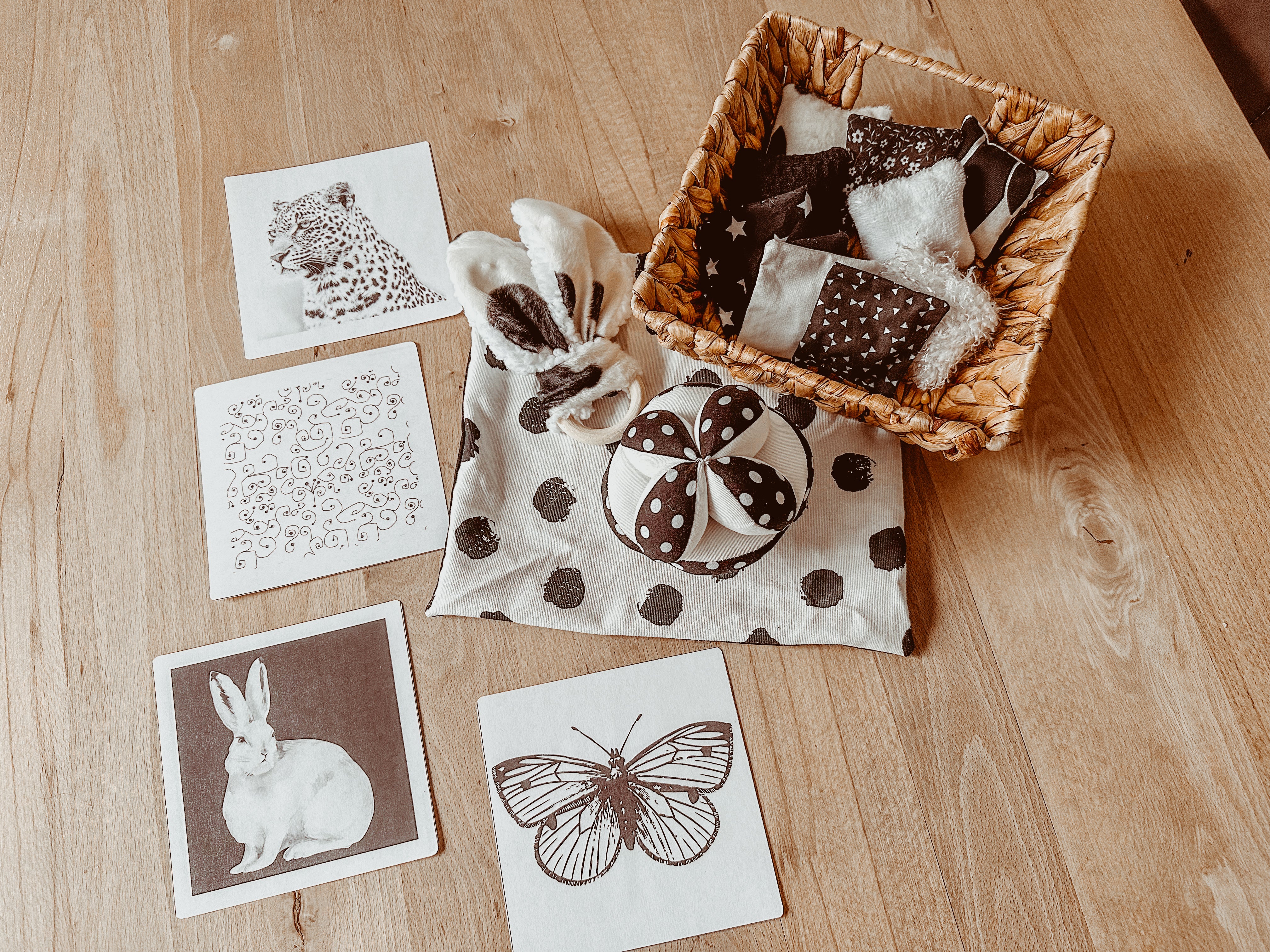 Ontdekkingstas baby 'CONTRAST'