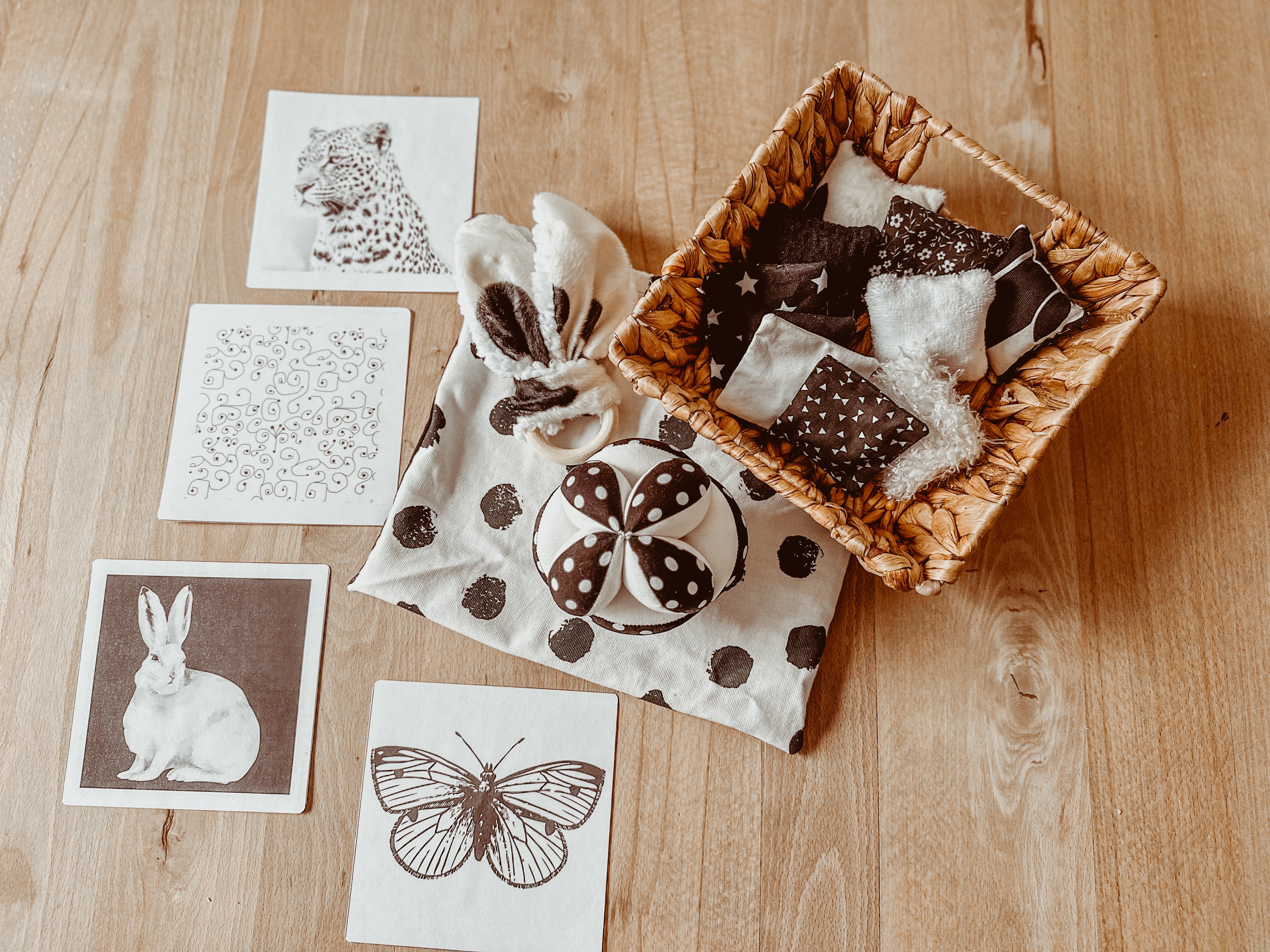 Ontdekkingstas baby 'CONTRAST'