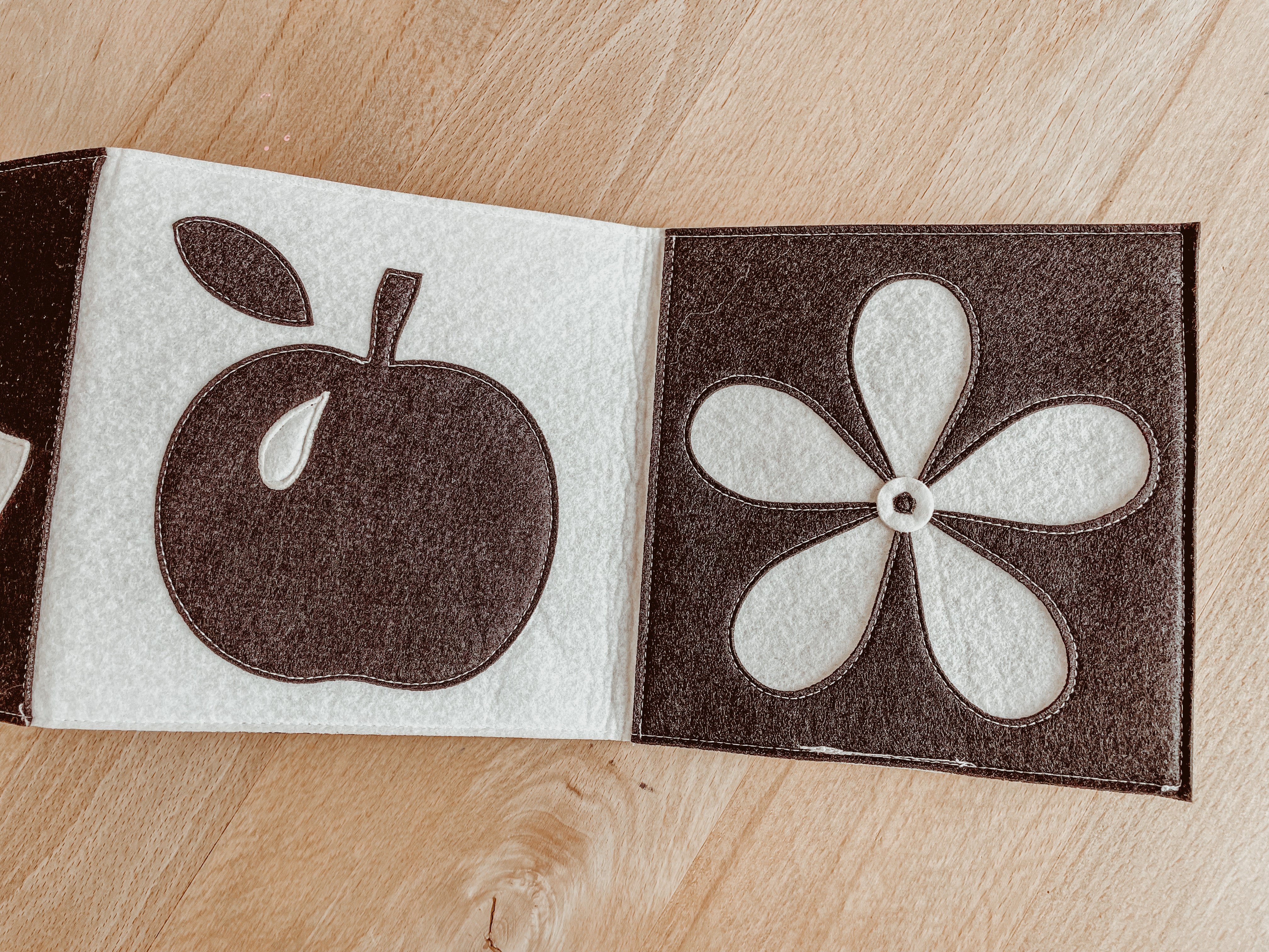 Contrastboekje - baby