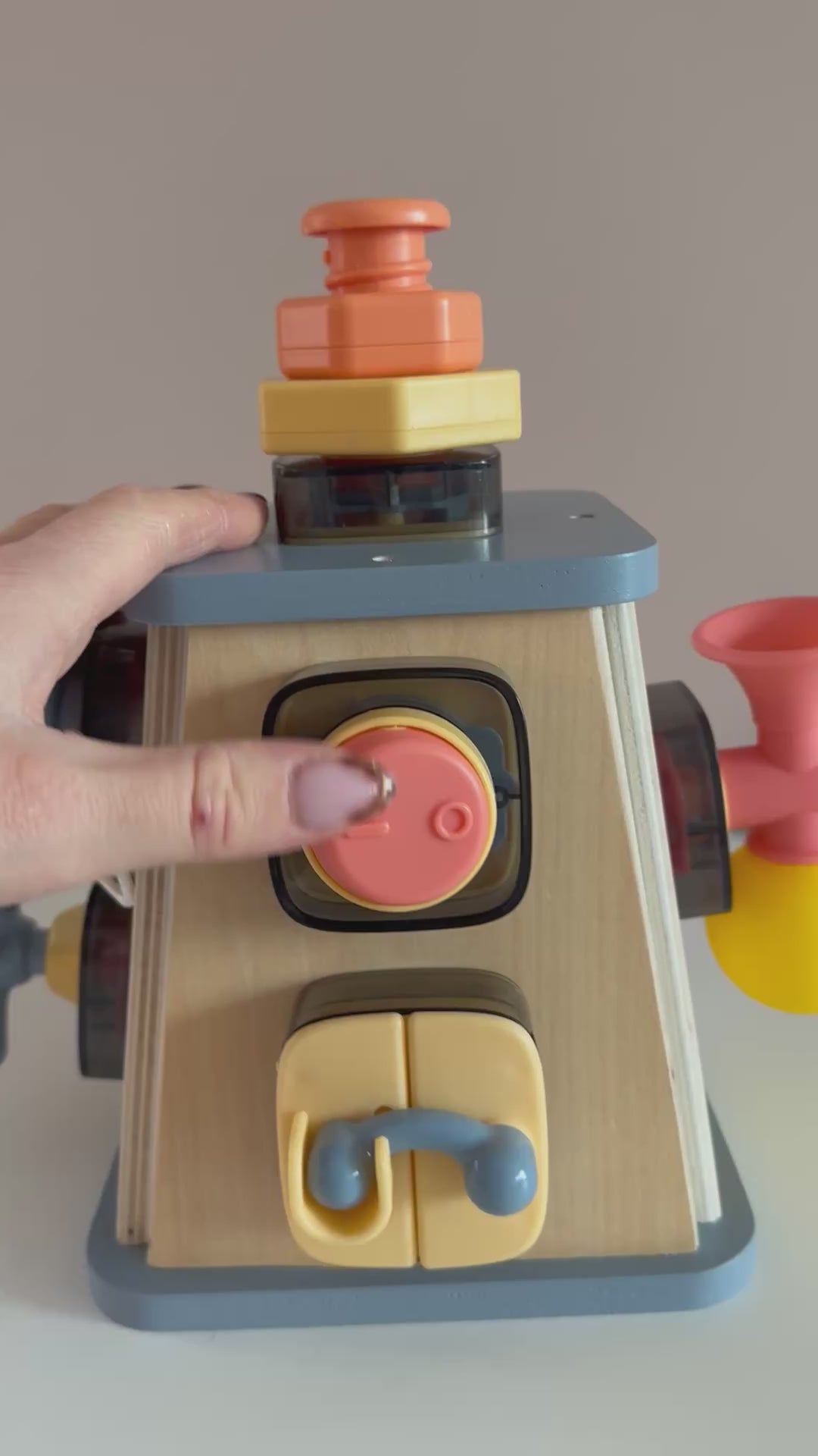 Top Bright: busy tower 📣